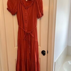 Chelsea and Violet Midi Dress